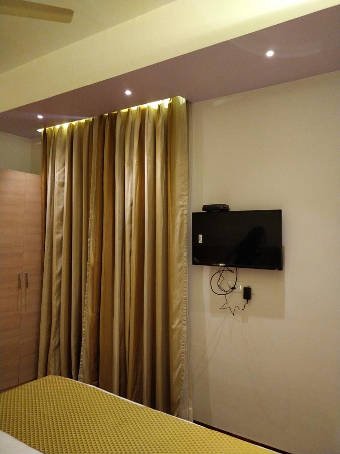 Hotel River Retreat คางกรา ภายนอก รูปภาพ