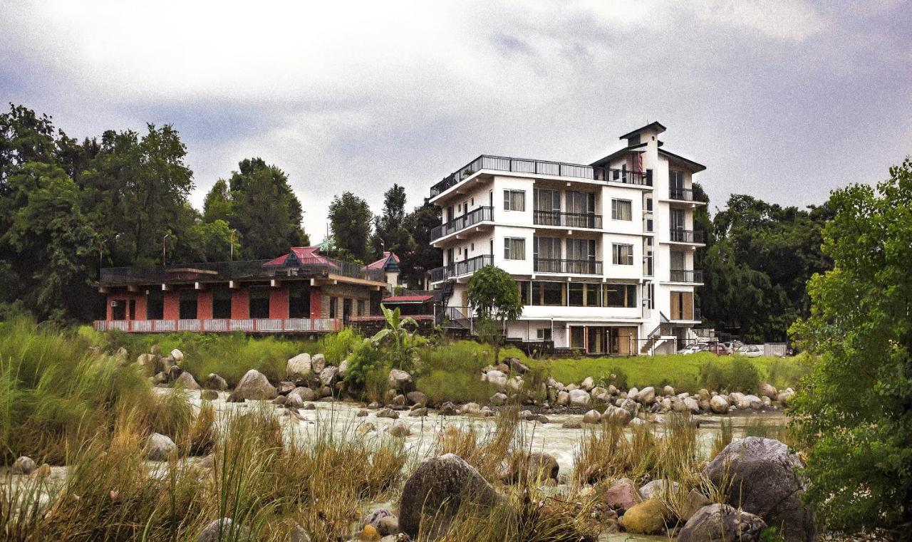 Hotel River Retreat คางกรา ภายนอก รูปภาพ