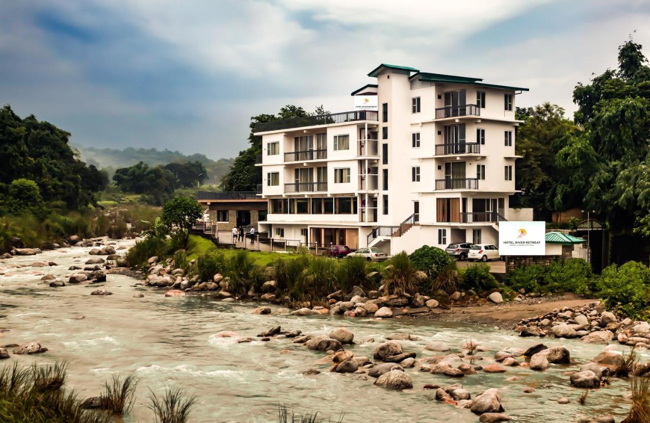 Hotel River Retreat คางกรา ภายนอก รูปภาพ