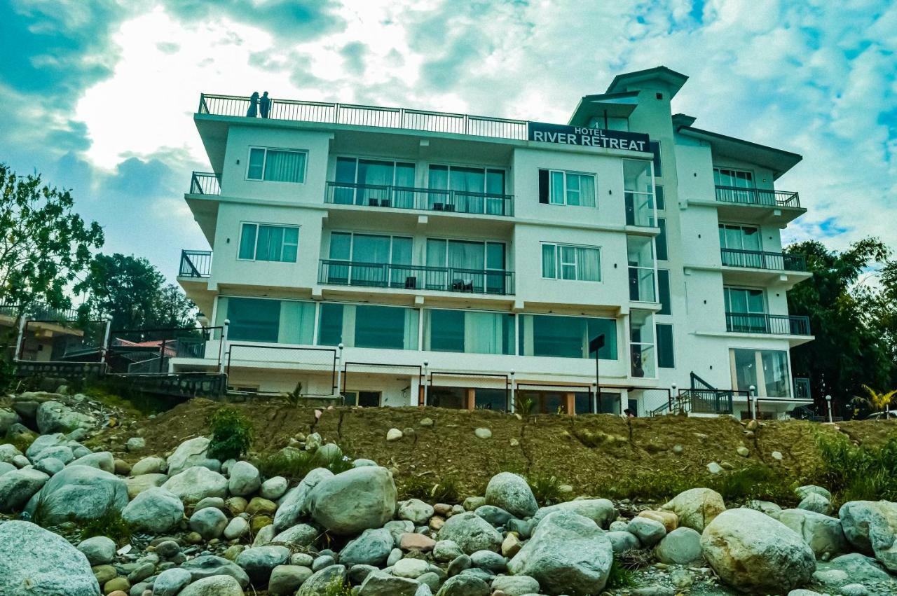 Hotel River Retreat คางกรา ภายนอก รูปภาพ